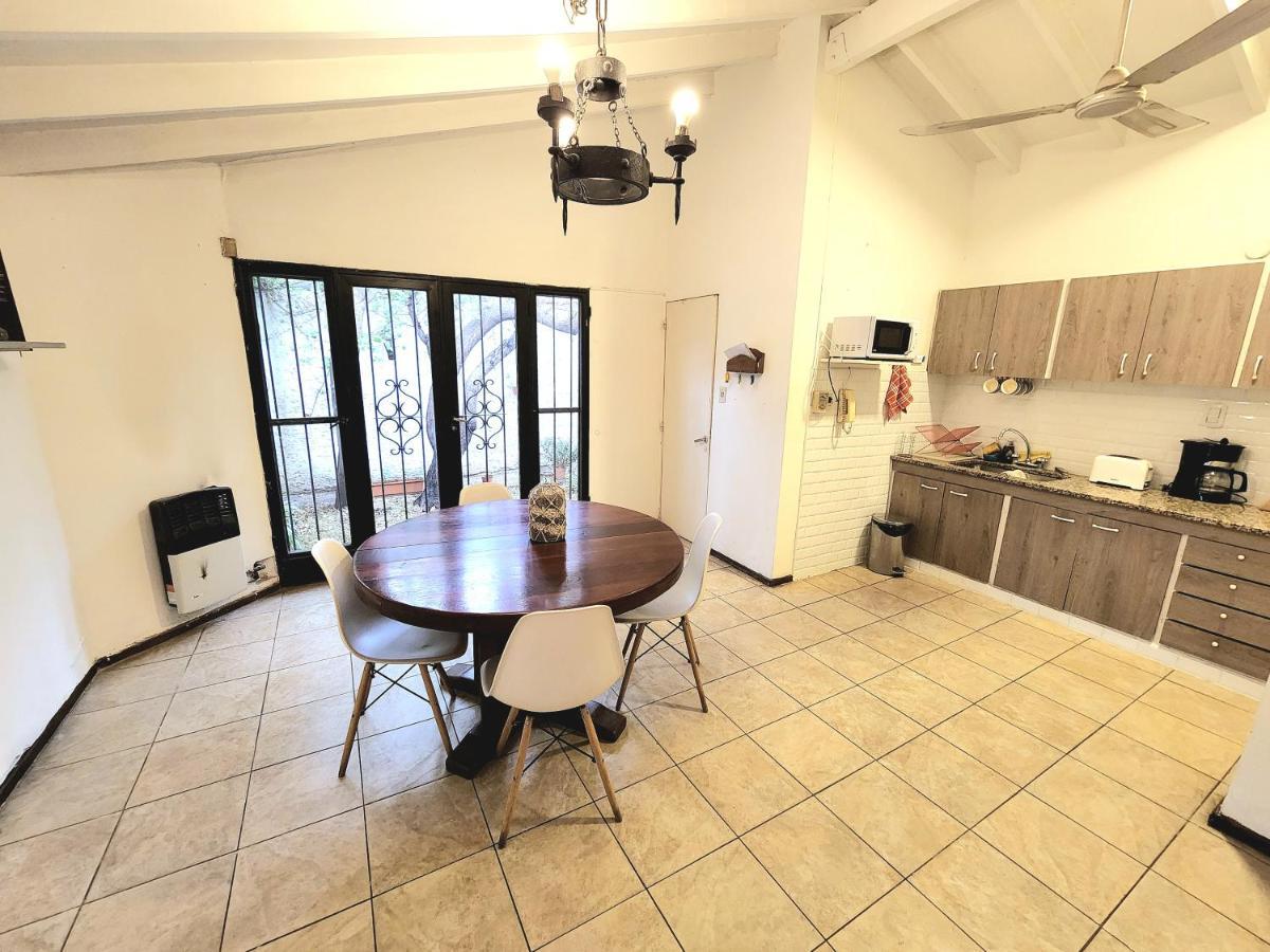 Big Beautiful House With Garden In 5Ta Seccion Neighbourhood Βίλα Μεντόζα Εξωτερικό φωτογραφία