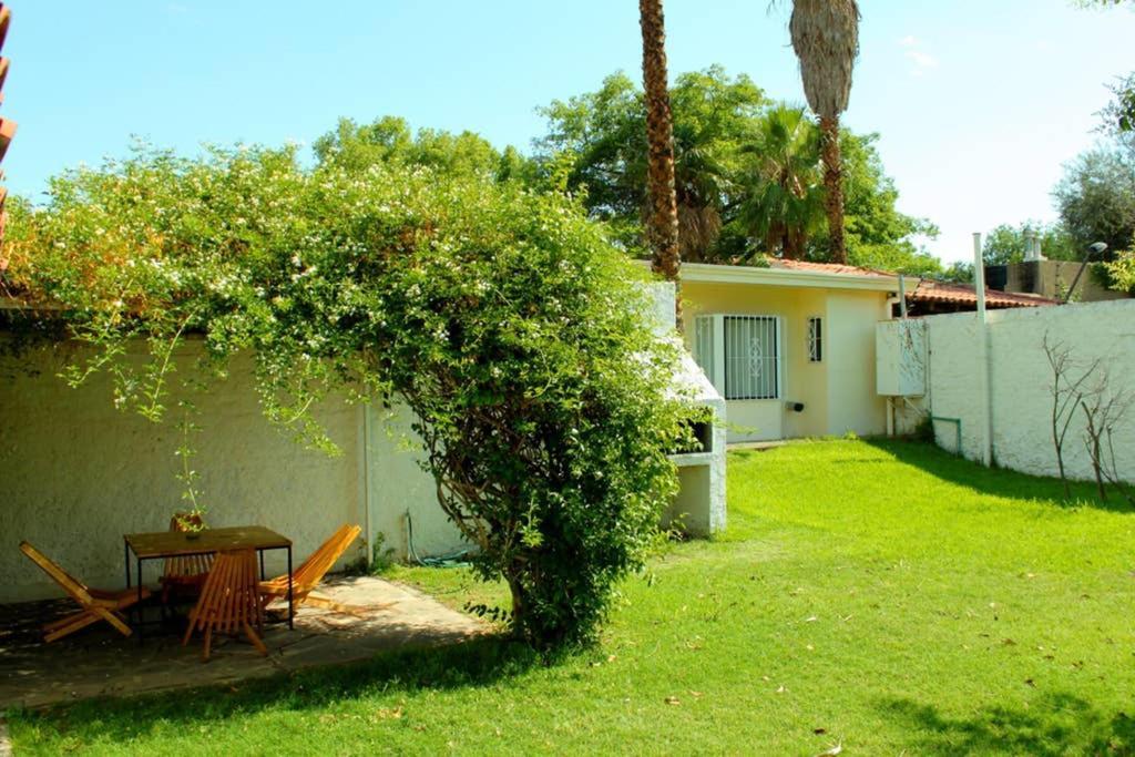 Big Beautiful House With Garden In 5Ta Seccion Neighbourhood Βίλα Μεντόζα Εξωτερικό φωτογραφία